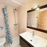 Apartment 3000 *